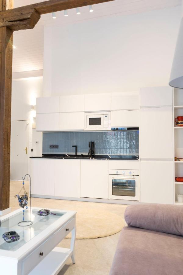 Acogedor Apartamento En Pleno Centro De Malaga By Sharingco Apartment Luaran gambar