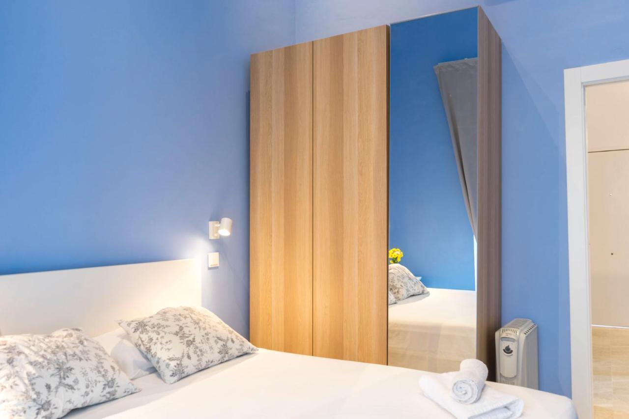 Acogedor Apartamento En Pleno Centro De Malaga By Sharingco Apartment Luaran gambar