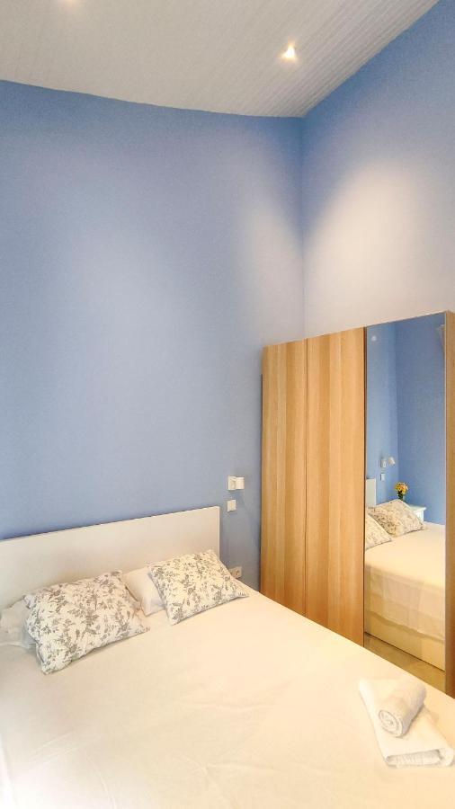 Acogedor Apartamento En Pleno Centro De Malaga By Sharingco Apartment Luaran gambar